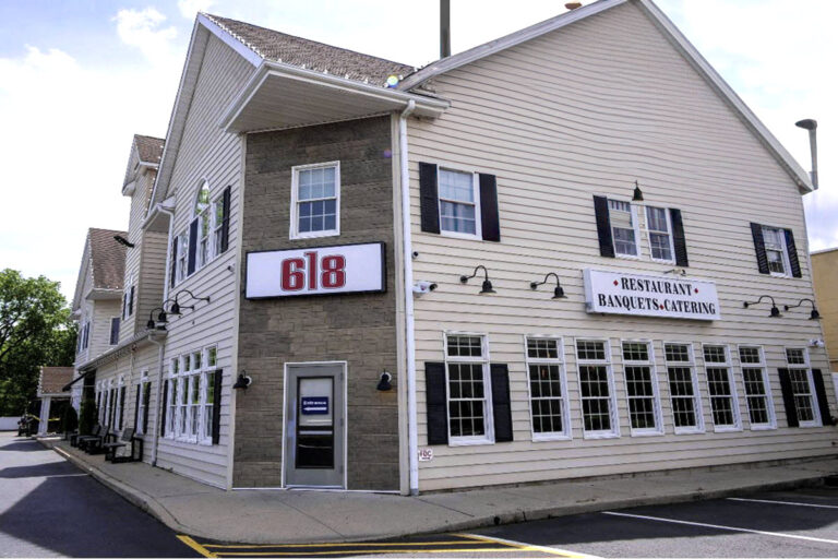 618 Restaurant